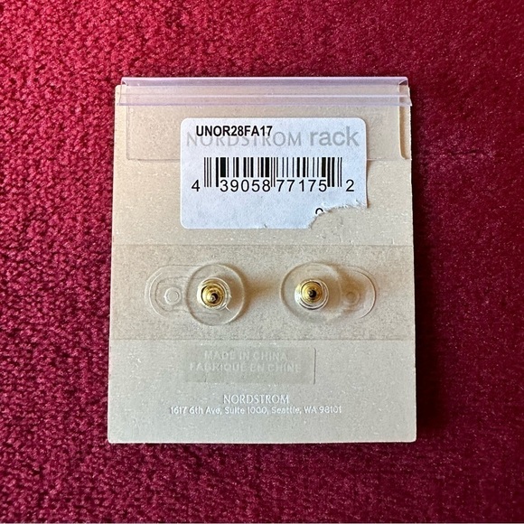 NWT 14th & Union Nickel Free Square Smoky Glass Stud Earrings - Picture 2 of 2